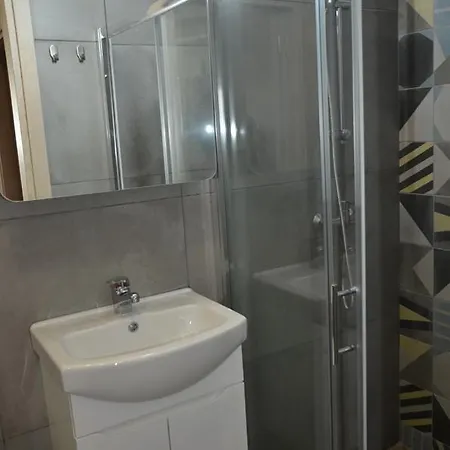 4seasonsapart Tourist Area מלון קפסולה