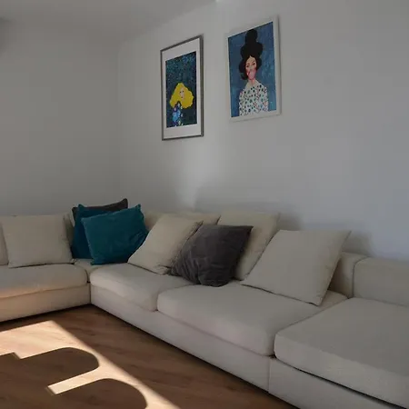 4seasonsapart Tourist Area מלון קפסולה