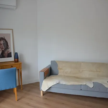 מלון קפסולה 4seasonsapart Tourist Area לימסול